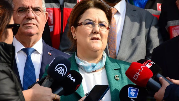 Aile ve Sosyal Hizmetler Bakanı Yanık’tan refakatsiz çocuk açıklaması