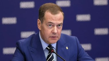 Medvedev: Batı, Ukrayna'yı kullandıktan sonra hurdaya çıkaracak