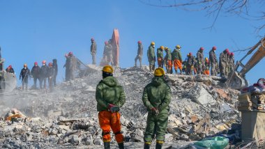 Depremlerde can kaybı 45 bin 89’a yükseldi