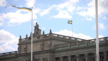 İsveç'te yeni terörle mücadele ceza yasası oylaması ertelendi