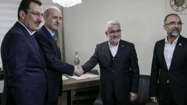 AK Parti'den HÜDA PAR'a ziyaret! Kurtulmuş'tan açıklama