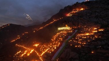 Akre'deki görkemli Newroz kutlamasını 100 binden fazla kişi izledi