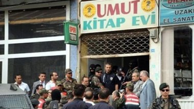 Umut Kitabevi'ne bombalı saldırı davası AYM'ye taşındı