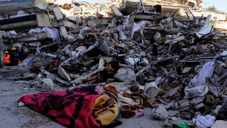 Depremde hayatını kaybeden 1297 kişinin kimliği tespit edilemedi