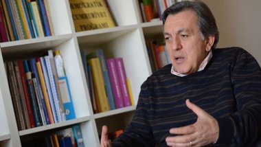 Bekir Ağırdır: Muharrem İnce yüzde 6'yı aşarsa seçim 2. tura kalır