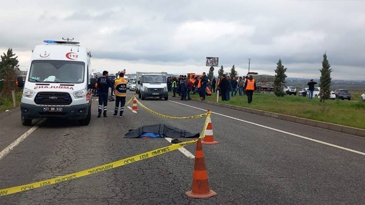 Yol çalışması yapan işçilere araç çarptı: 3 ölü, 1 yaralı