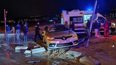 Elazığ'da trafik kazası: 3 yaralı