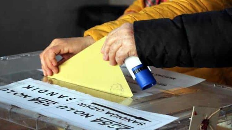 Deprem bölgesinde seçmen sayıları değişti