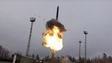 Kremlin’den Fransa ile İngiltere'nin 'nükleer cephanesinin' ABD’nin kontrolünde olduğu iddiası