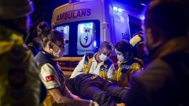 Urfa'da otomobil devrildi: 6 yaralı