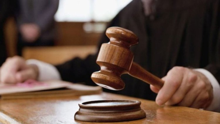 Kars'ta kendisini rahatsız eden kişiyi öldüren lise öğrencisi Azra E.'ye 8 yıl hapis cezası verildi