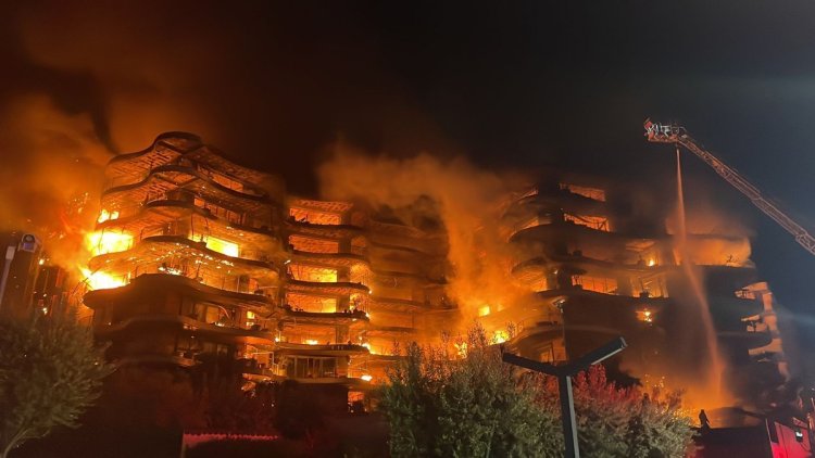 İzmir'de korkutan yangın!