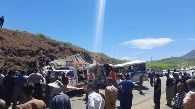 Rojhılat'ta trafik faciası: 10 kişi hayatını kaybetti