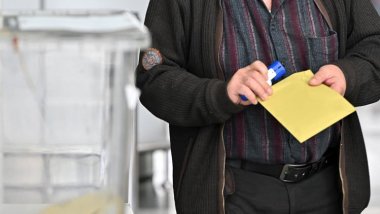 SER-AR Araştırma son seçim anketini yayımladı