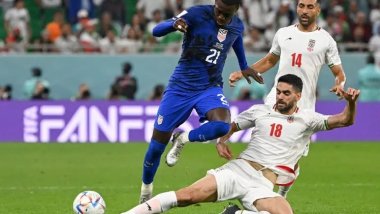 İranlı futbolcu Karimi'ye Emini gösterilerinden dolayı seyahat yasağı