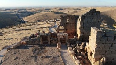 Zerzevan Kalesi 'UNESCO Dünya Kültür Mirası' asıl listesine girmeye hazırlanıyor 