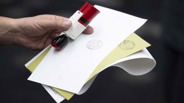 Nuray Babacan: Ak Parti'de yapılan analizlerde, Ak Parti'den CHP'ye oy geçişinin olduğu saptanmış