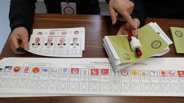 Milletvekili seçimlerinin ilk sonuçları belli oldu