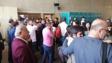 Tutuklu yargılanan 11 gazeteci tahliye edildi 