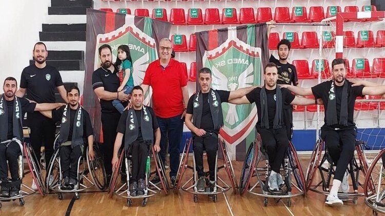 Amedspor Tekerlekli Sandalye Basketbol Takımı şampiyonluk kupasını aldı