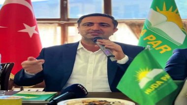 HÜDA PAR milletvekili Serkan Ramanlı: Yemin metni doğru değil, değiştirilmelidir