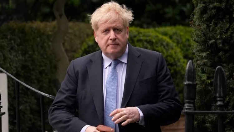 Eski İngiltere Başbakanı Johnson, milletvekilliğinden istifa etti