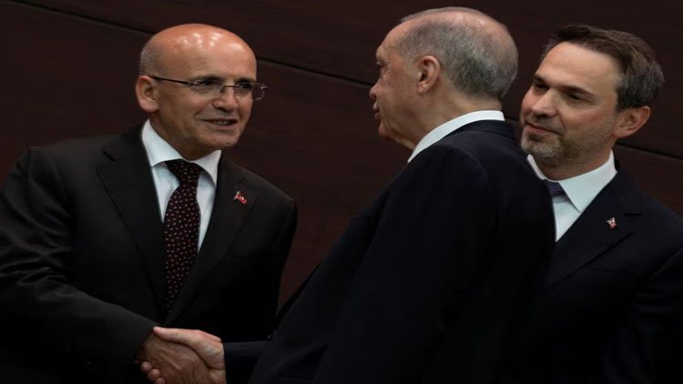 Ak Partili yetkili Reuters'a konuştu: Yatırımcıları rahatlatmak için yargıda yeni adımlar atılacak