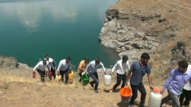 Urfa'da HÜDA PAR’dan susuzluk protestosu