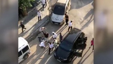 Cizre’de taşlı sopalı kavga