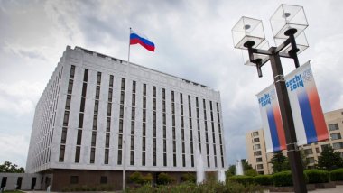 Rusya: ABD istihbaratı diplomatlarımızı işe almaya çalışıyor