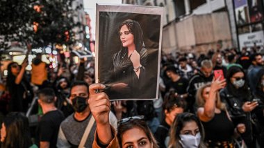 Jina Emini’nin ailesine destek veren 54 avukata soruşturma 