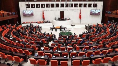 'Vergi artışı' önergesi reddedildi: Oylamaya katılmayan muhalefet milletvekili sayısı dikkat çekti