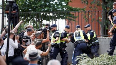 Kuran yakma eylemleri: Danimarka ve İsveç yasak getirmeyi tasarlıyor