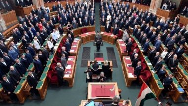 Macaristan meclisinde İsveç’in NATO’ya katılımına ilişkin oylama ertelendi