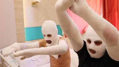 Çakmağa gaz doldururken sigara yakmaya çalışan iki arkadaş hastanelik oldu