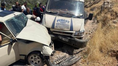 Mardin'de kaza; 2'si ağır, 4 yaralı