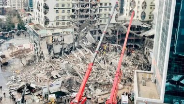 Depremde yıkılan 89 kişinin öldüğü Galeria Sitesi sakinlerine 6 ay sonra elektrik faturası