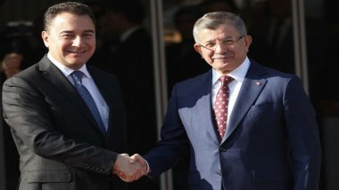 Ahmet Davutoğlu ile Ali Babacan'dan CHP'ye vekillik tepkisi