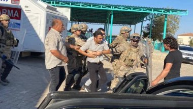 Yeşil Sol Parti: Jandarma milletvekilini gözaltına alamayınca alıkoydu