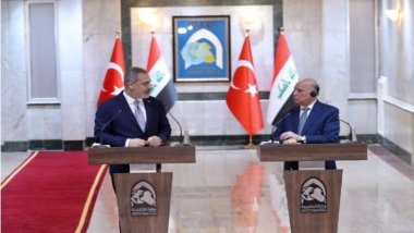 Hakan Fidan, Bağdat’ta Fuad Hüseyin ile bir araya geldi