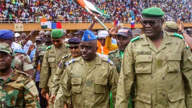 Afrika'da savaş telaşı: Nijer'den iki ülkeye onay