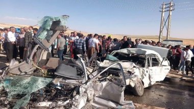 Urmiye'de feci kaza: 5 ölü, 2 yaralı