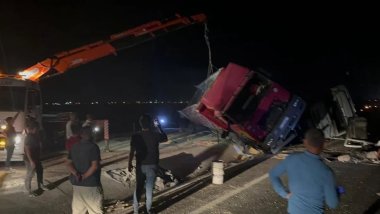 Nusaybin'de iki tır çarpıştı: 2 yaralı