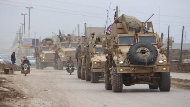 Uluslararası Koalisyon'dan Rojava'daki üslere onlarca araçlık ağır silah sevkiyatı 