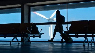 İran: Kadınlara baskı beyin göçünü hızlandırıyor