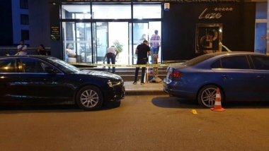 Diyarbakır’da güzellik salonuna silahlı saldırı: 2 yaralı