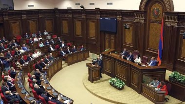 Ermenistan, Putin için yakalama kararı çıkaran Uluslararası Ceza Mahkemesi üyeliğini onayladı