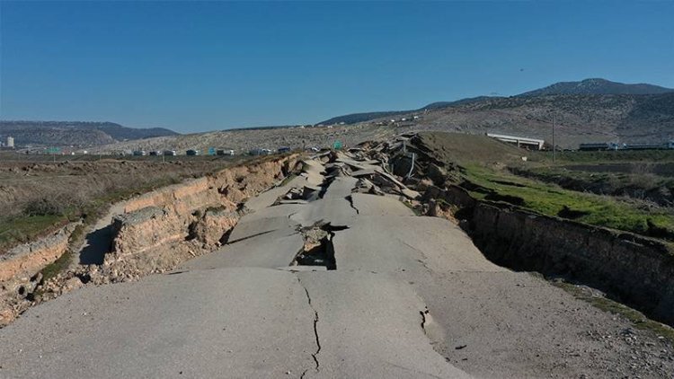 Diri fay hatları güncellendi: 45 il ve 110 ilçe için deprem alarmı verildi!