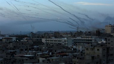 İsrail ordusu 'savaş durumu alarmı' ilan etti