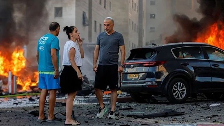 Sivil Katliamları İdeoloji ve Din Kisvesi Altında Savunan Barbarlık